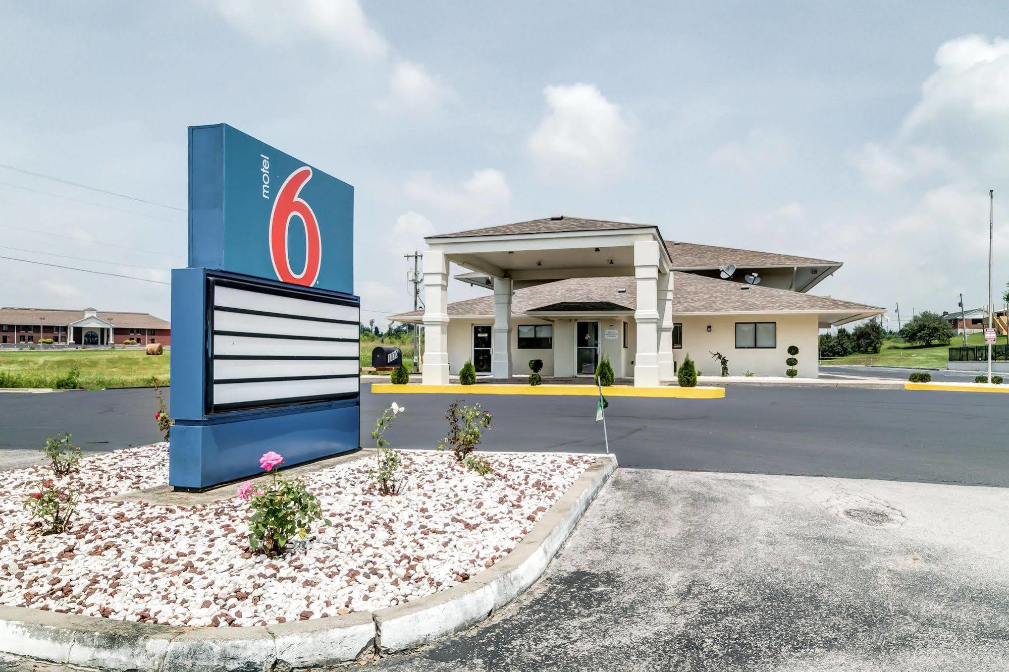 Motel 6-Berea, Ky ภายนอก รูปภาพ