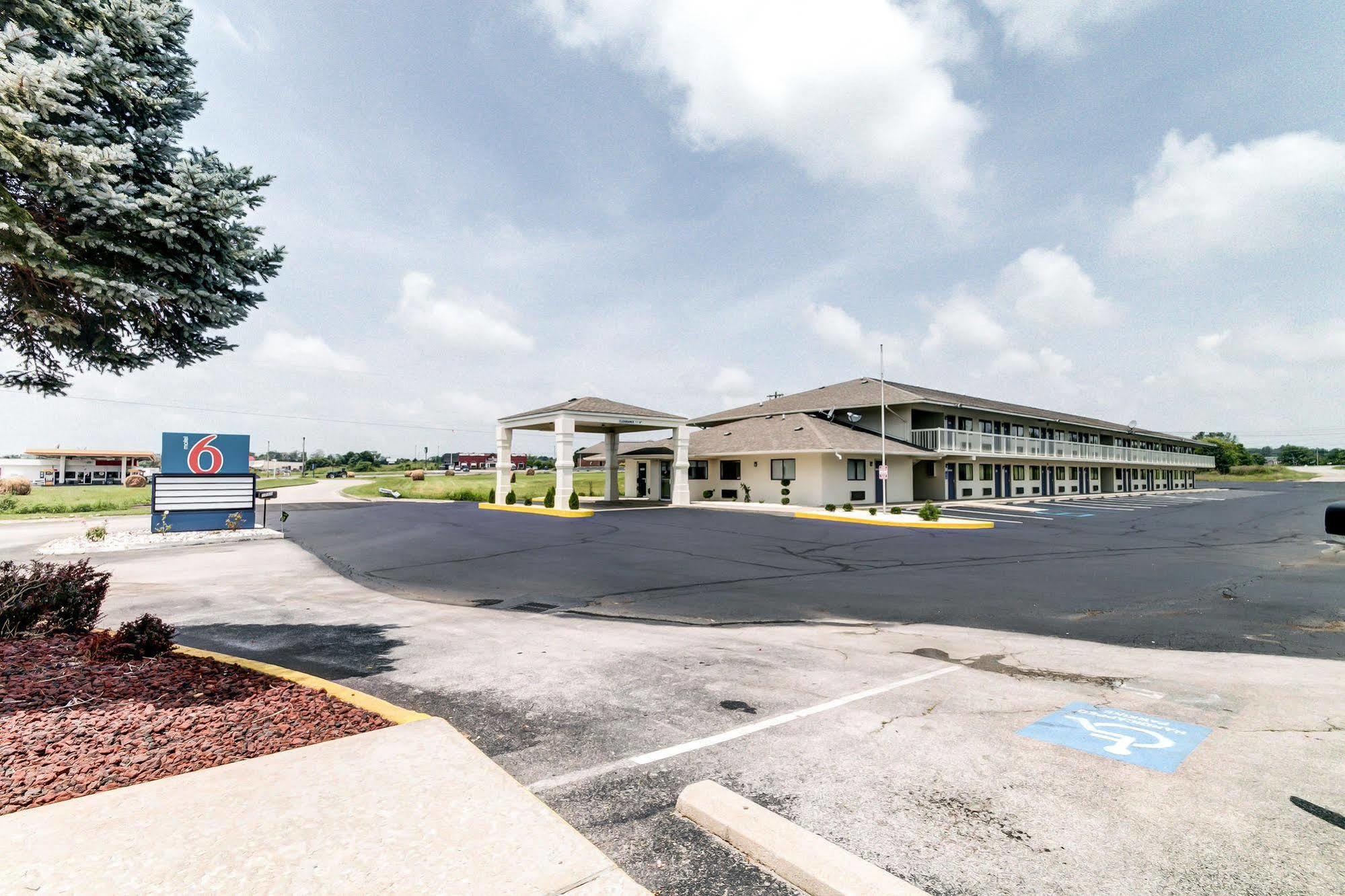 Motel 6-Berea, Ky ภายนอก รูปภาพ